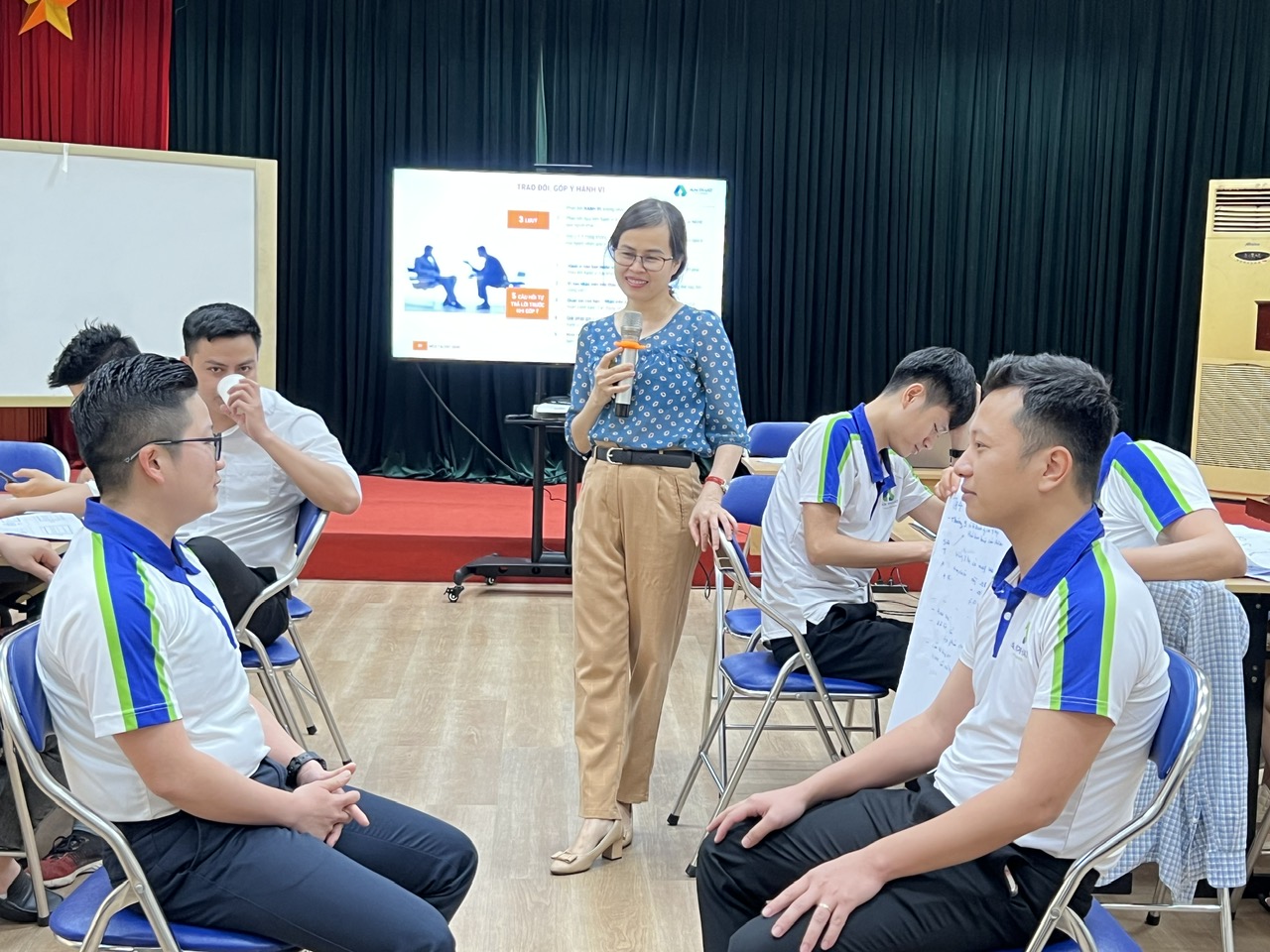 Buổi đào tạo và workshop quản trị cùng doanh nghiệp — 19
