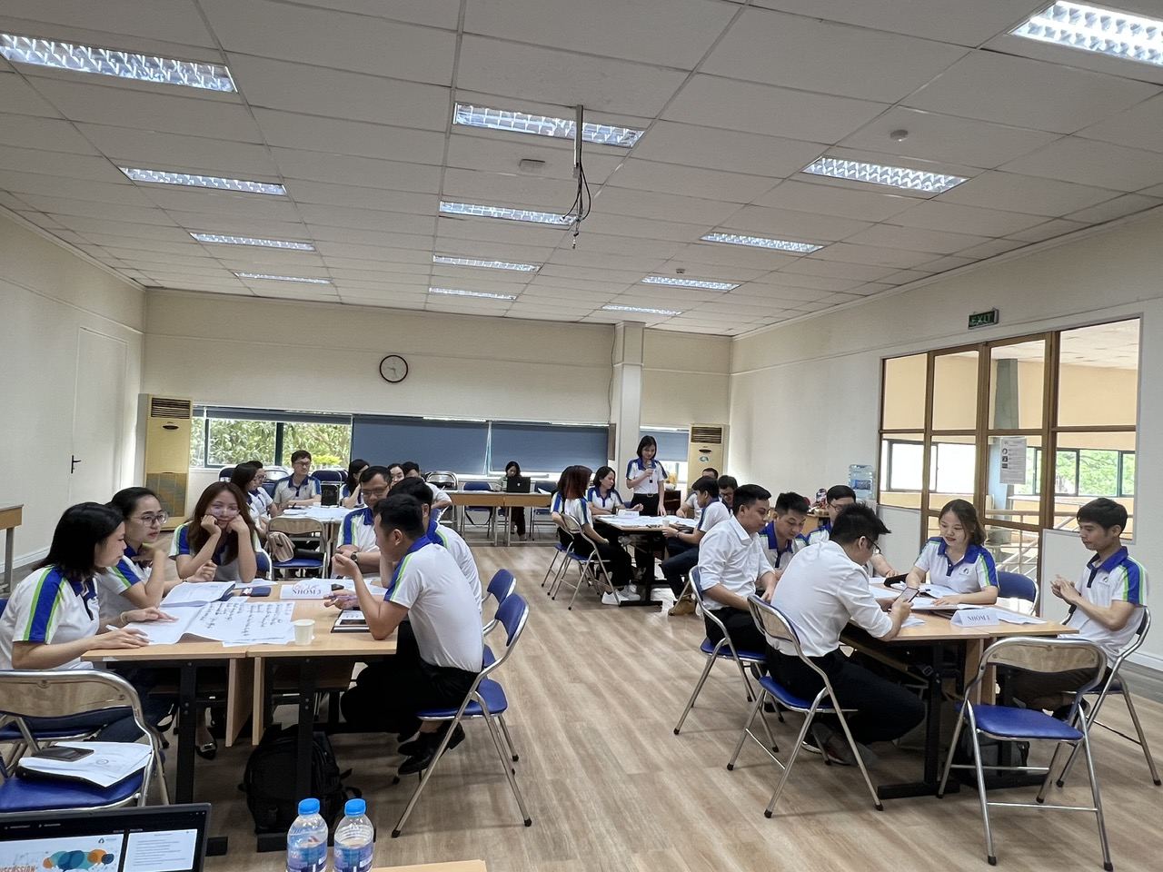 Buổi đào tạo và workshop quản trị cùng doanh nghiệp — 17
